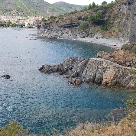 Apartament Port * Colera